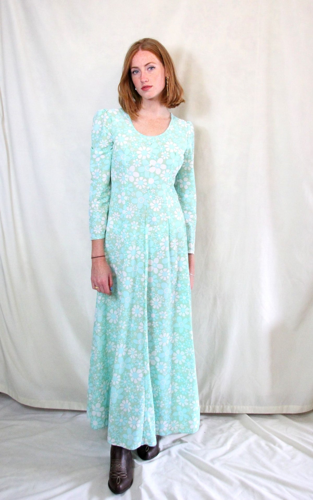 Rent vintage dress 1970s dress green 1970s dress