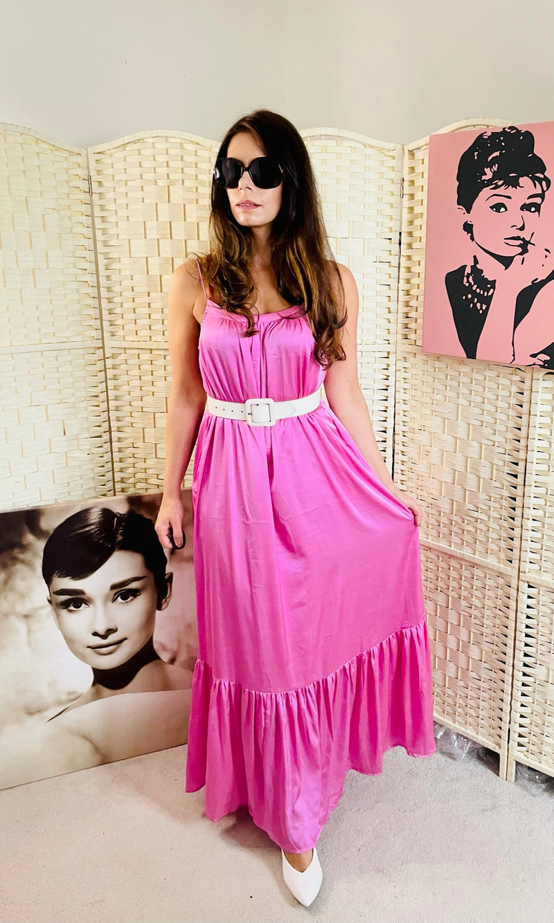 Rent Vintage and Pre-loved Dresses