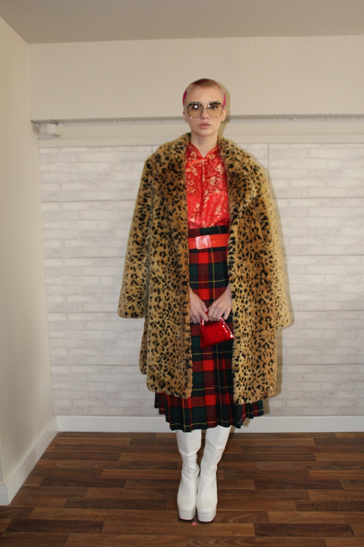 Rent dress jumper for rent rental dress rent a dress hire a dress rent vintage dress vintage fashion rentals from WearMyWardrobeOut rent dresses to hire we hire designer bags rent dress rental and Rent luxury vintage fashion in Bristol sustainable fashion Vintage Fashion Sustainable