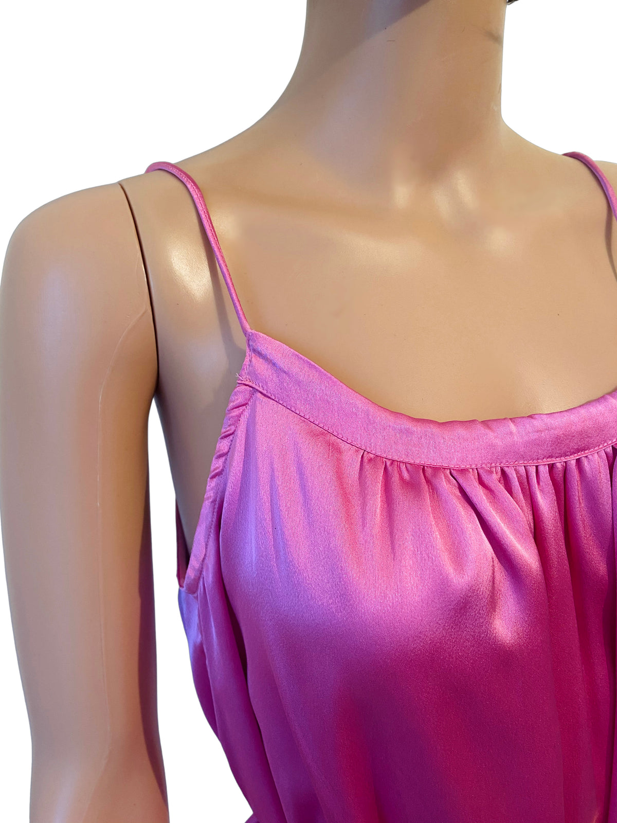 Rent Vintage and Pre-loved Dresses
