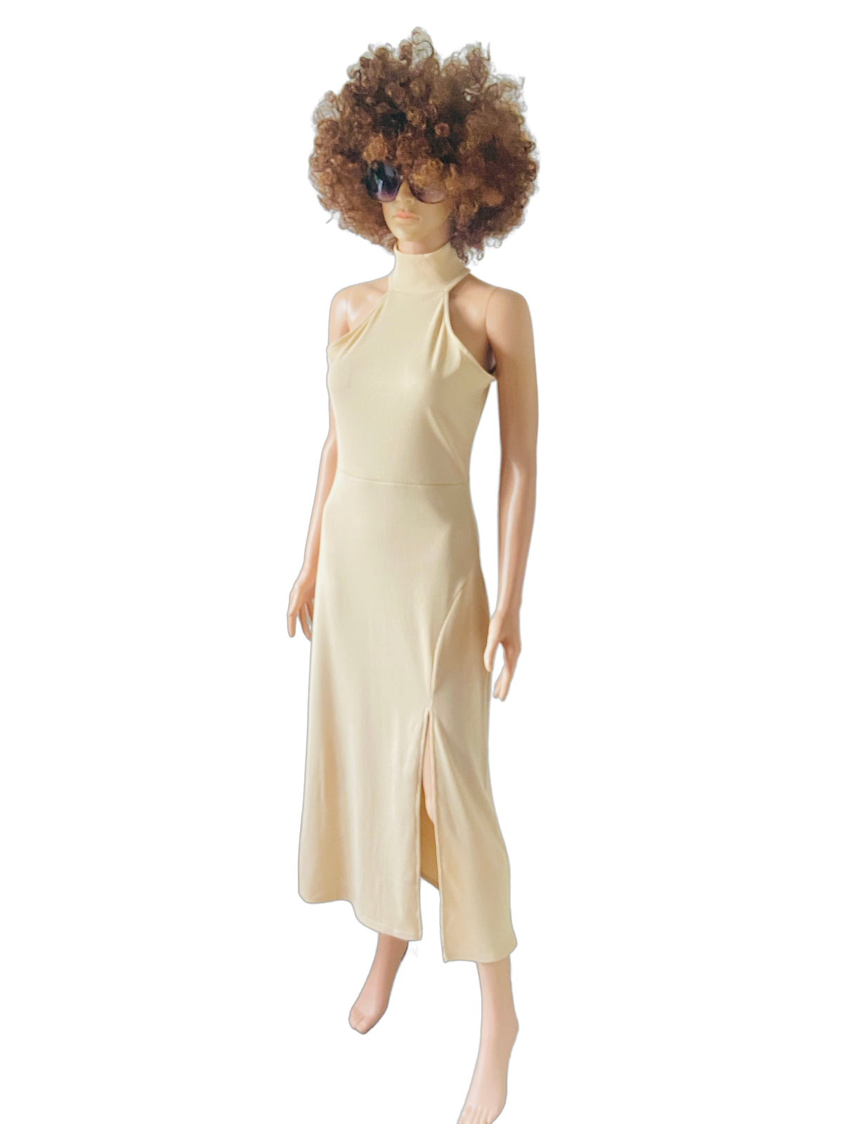 Rent Cream Dress Size 10  Vintage and Pre Loved Fashion Rentals Bristol alterations and tailoring Bristol wedding alterations Dress Rental Wardrobe Rental