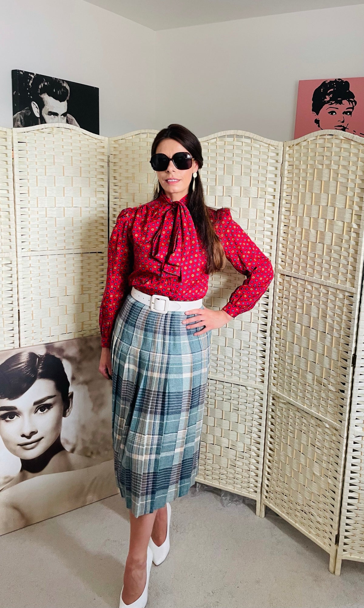 The leading fashion rental site for vintage and pre-loved fashion rentals from WearMyWardrobeOut At WearMyWardrobeOut we rent over 700 dresses to hire we hire designer bags rent dress rental and alteration services Rent luxury vintage fashion in Bristol Rent Vintage Y2k prom dress rental wedding dress rental couture