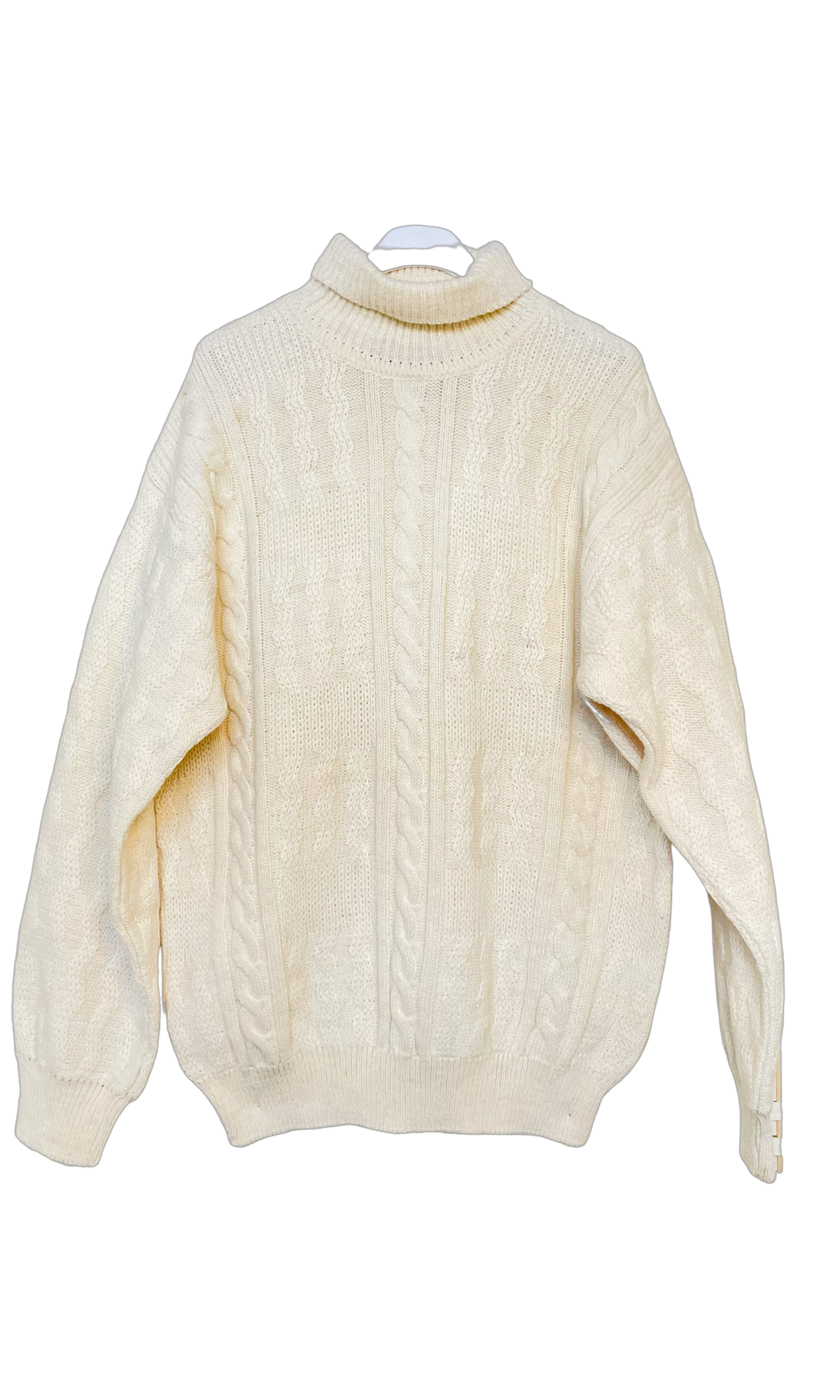 Rent cream apres ski jumper