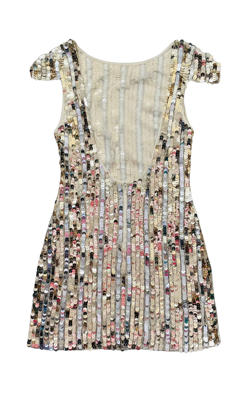 Dresses to rent rent a dress Rent vintage dress vintage fashion rentals from WearMyWardrobeOut at WearMyWardrobeOut we rent dresses to hire we hire designer bags rent dress rental and Rent luxury vintage fashion in Bristol we are a sustainable fashion