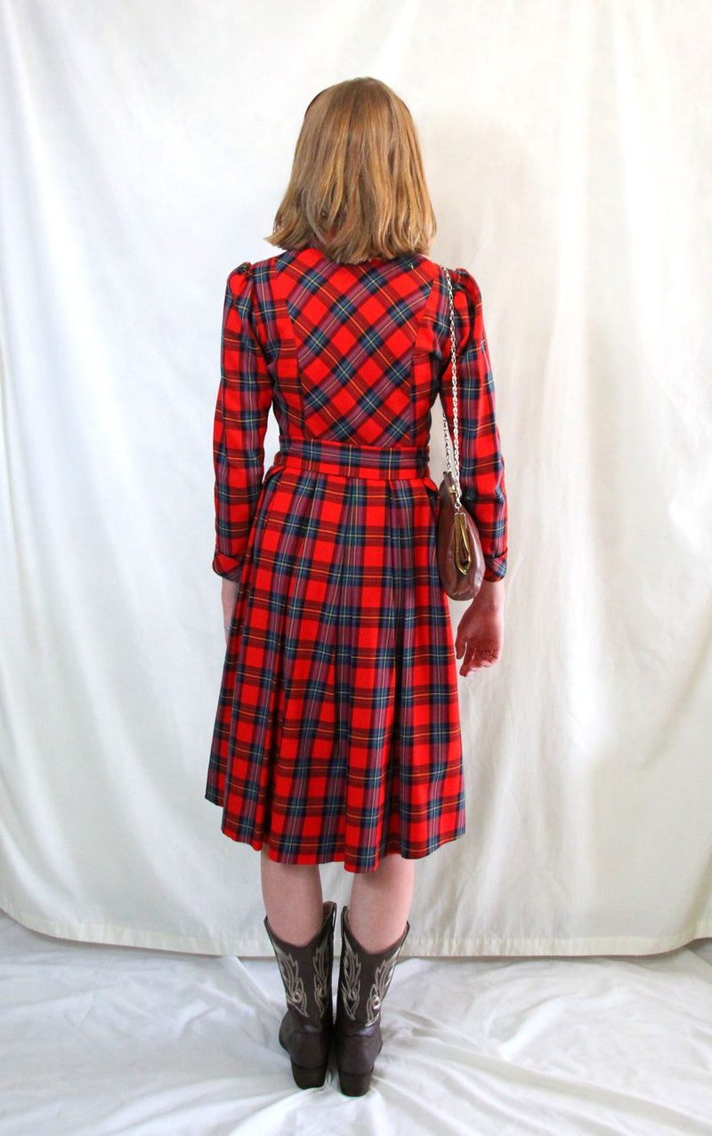 Rent red and black tartan vintage Viviene Smith Dress   Size 10