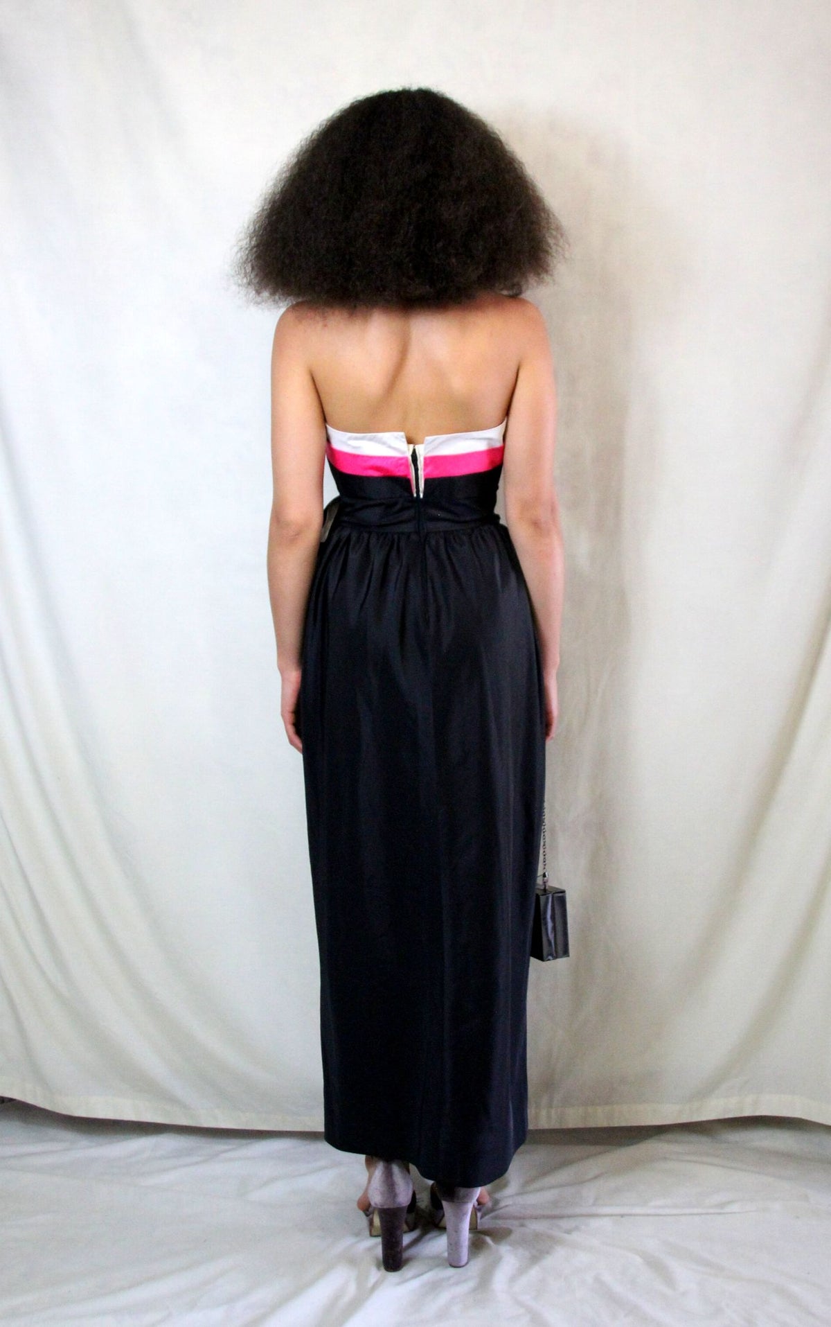 RENT Vintage Frank Usher Cocktail Dress WearMyWardrobeOut RENT Vintage Frank Usher Cocktail Dress WearMyWardrobeOut