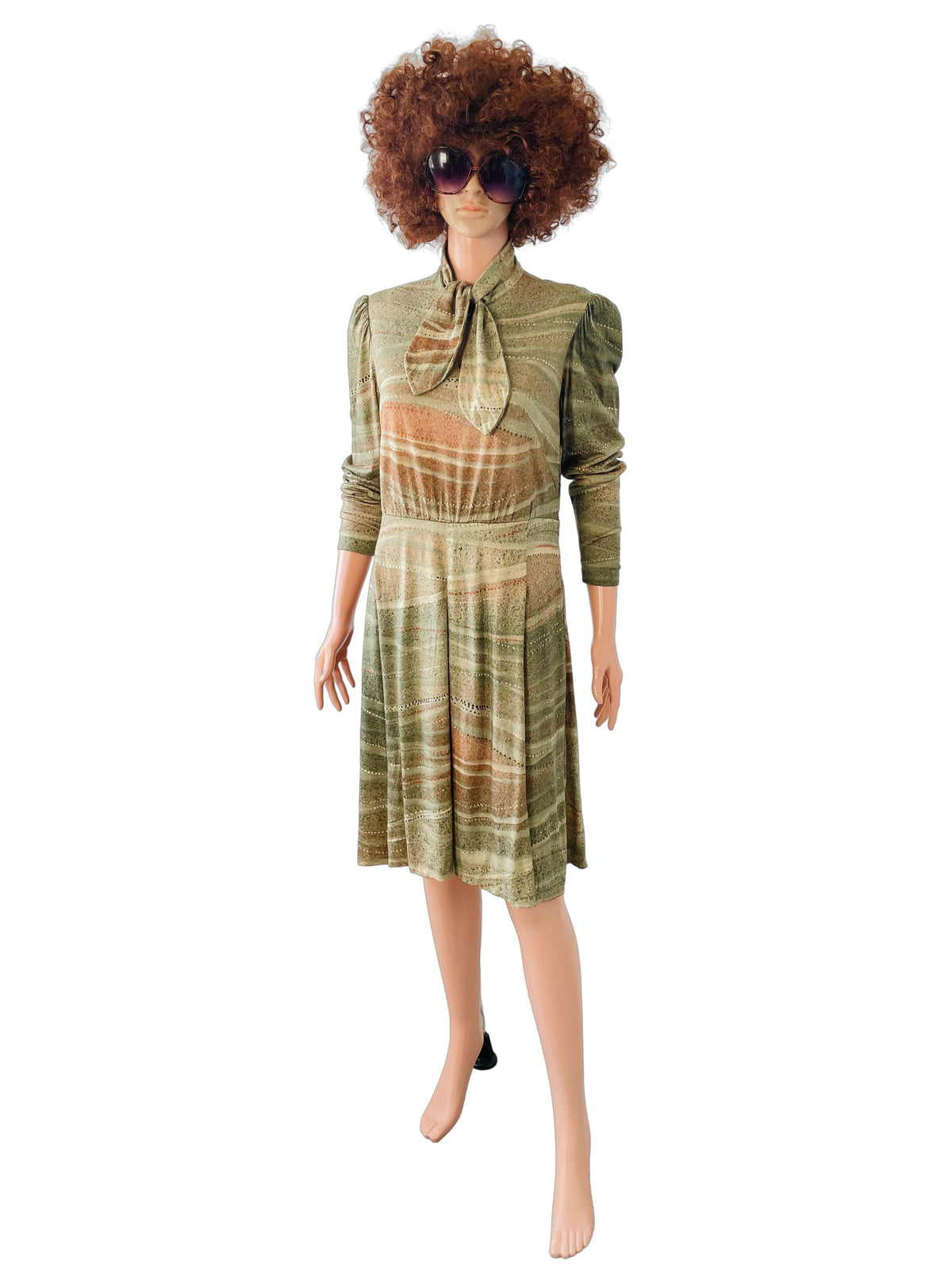 1970s Vintage patterned long-sleeved dress