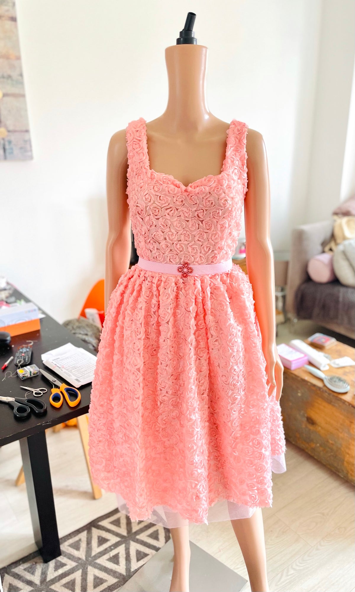 RENT Pink Sweetheart Prom Dress