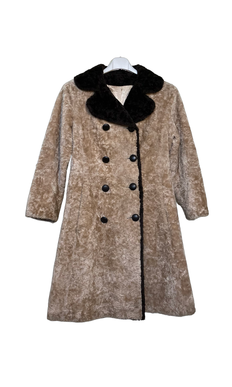 Rent French vintage faux fur coat